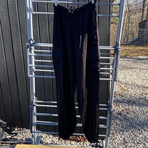 PINK Victoria's Secret Black Cropped Pants